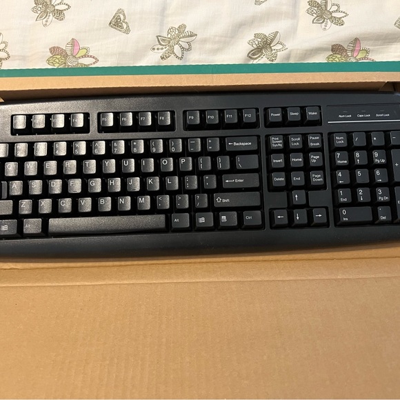 AOPEN Keyboard - Picture 1 of 4